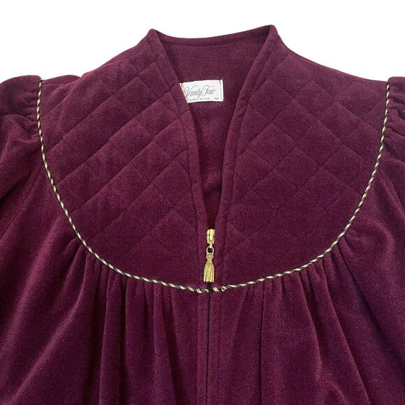 VTG Vanity Fair Maroon House Coat Robe Full Zip Size Medium Plush Elegant USA - Picture 3 of 16